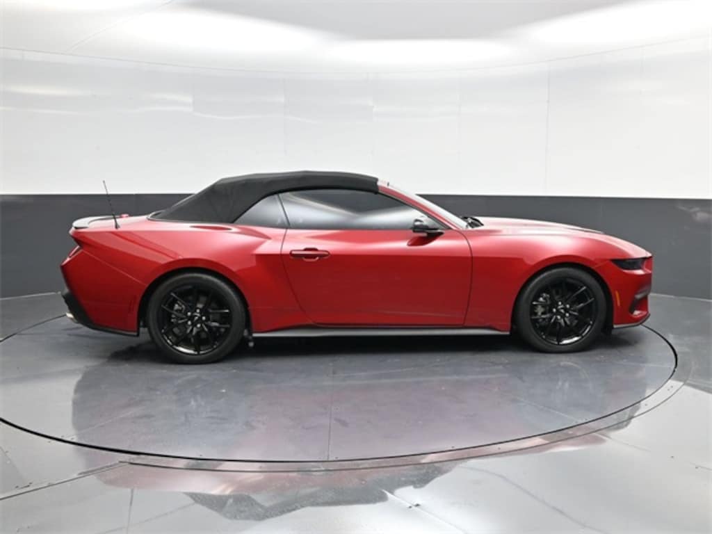 Used 2024 Ford Mustang Convertible