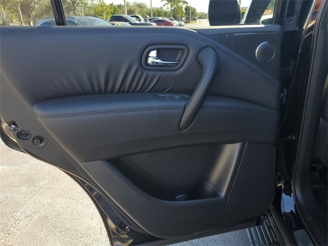 2024 Nissan Armada SL - Photo 9