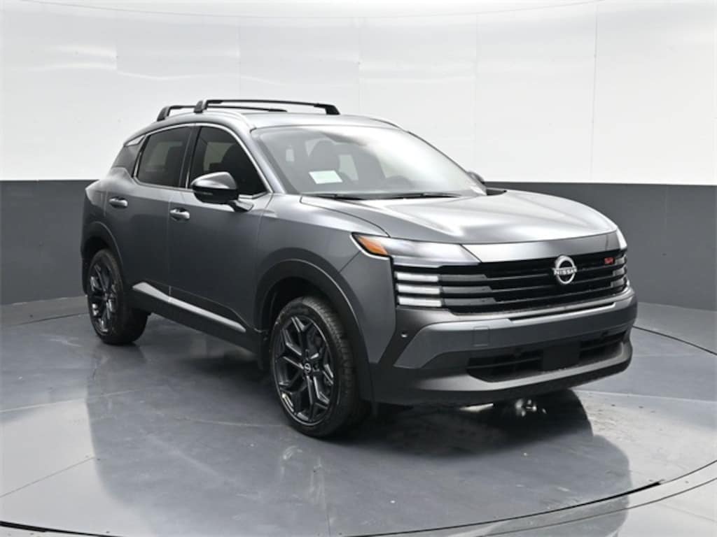 New 2026 Nissan Kicks SR SUV