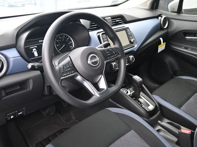 2025 Nissan Versa Sedan SV - Photo 9
