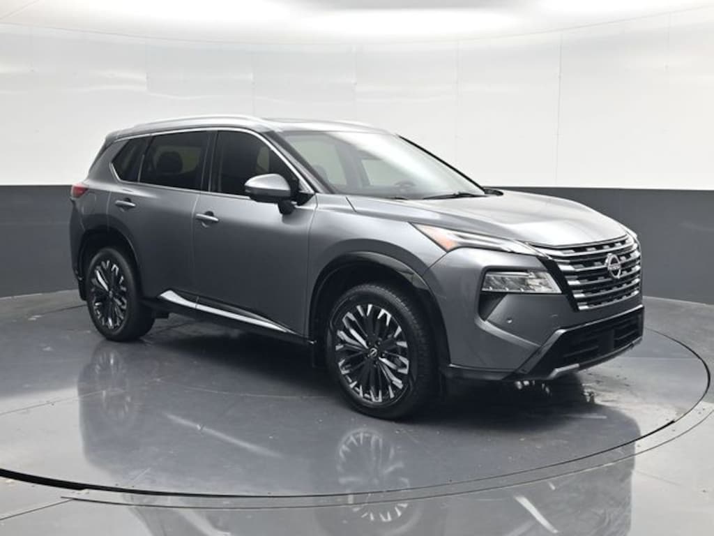 Used 2024 Nissan Rogue Platinum SUV