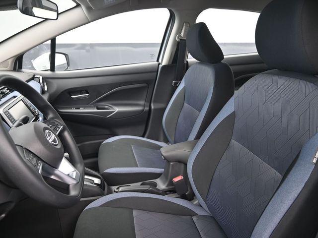 2025 Nissan Versa Sedan SV - Photo 10