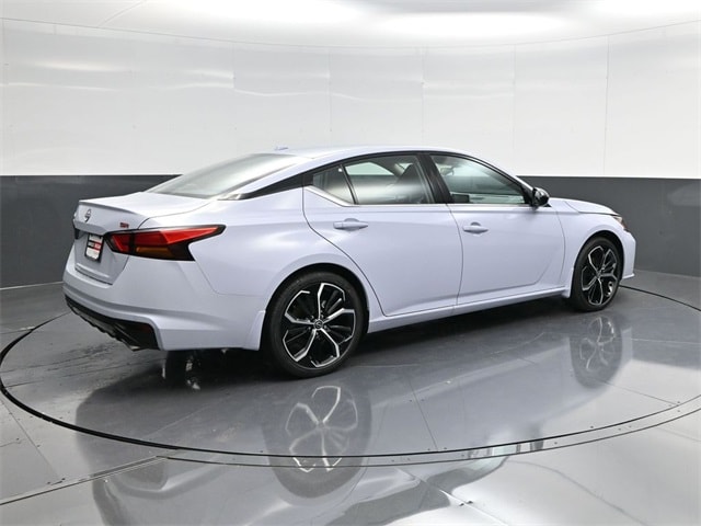 Browse New Nissan Inventory Online | Naples Nissan