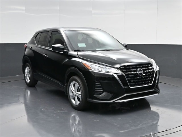 2025 Nissan KICKS PLAY