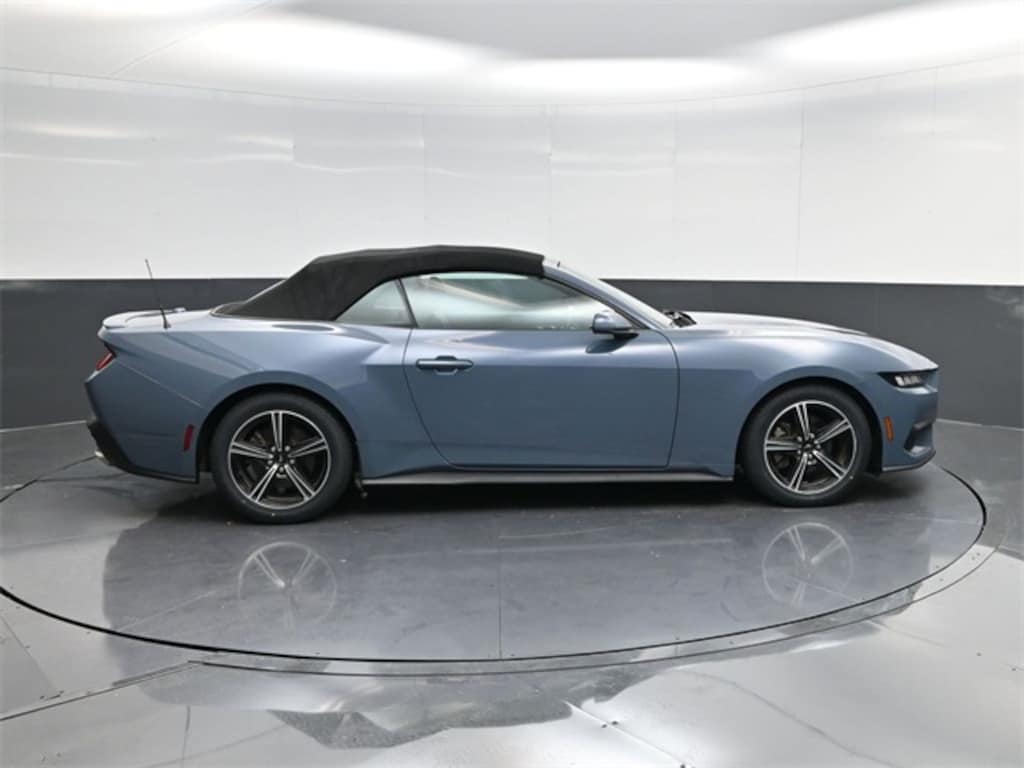 Used 2024 Ford Mustang Convertible
