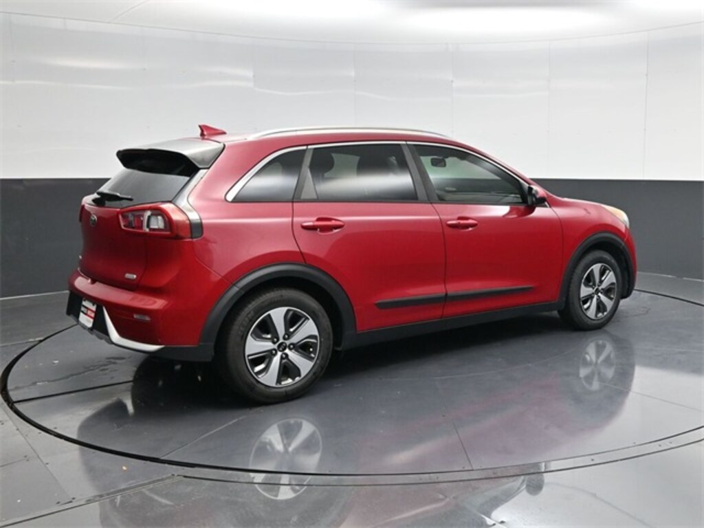 Used 2018 Kia Niro LX SUV