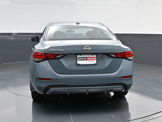 2025 Nissan Sentra SV photo 4
