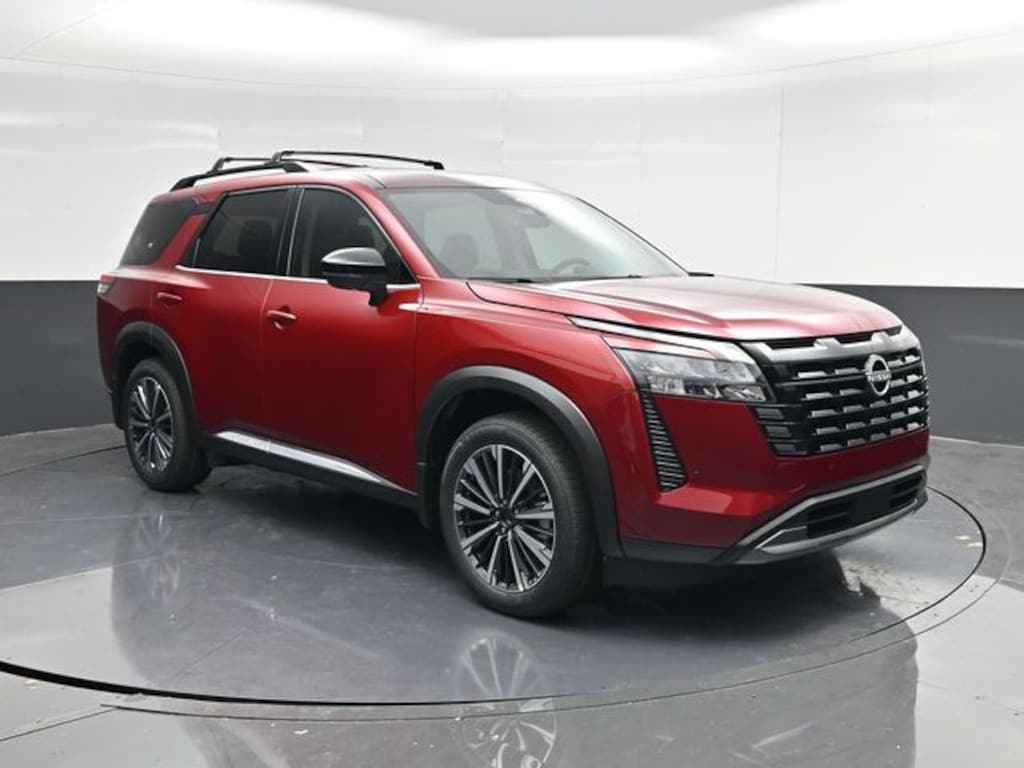 New 2026 Nissan Pathfinder Platinum SUV