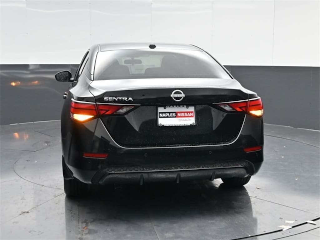 New 2025 Nissan Sentra SV Sedan