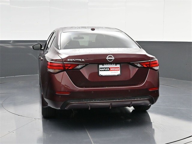 2025 Nissan Sentra SV photo 4