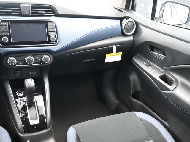 2025 Nissan Versa Sedan SV - Photo 15