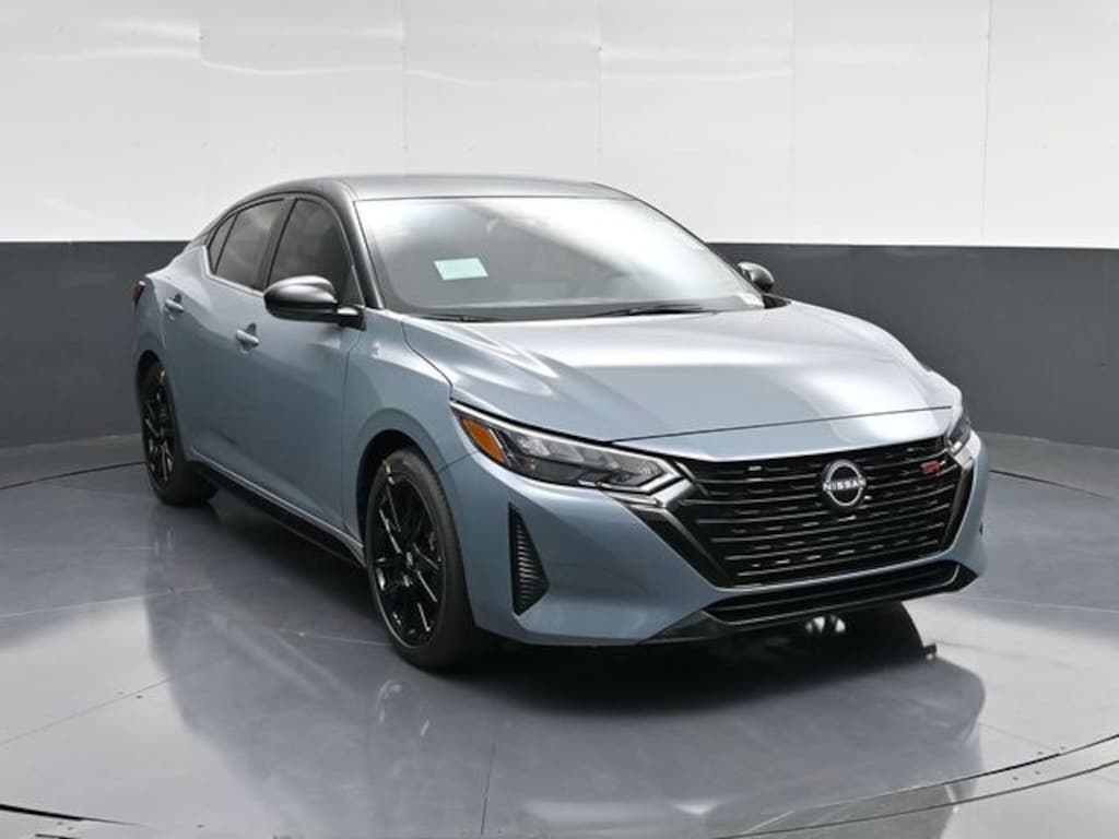 New 2025 Nissan Sentra SR Sedan
