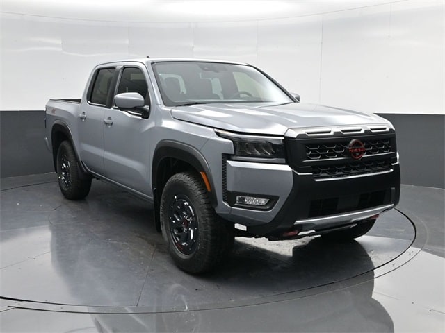 2026 Nissan Frontier PRO-4X's photo