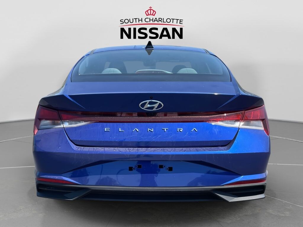 Used 2023 Hyundai Elantra SEL Sedan
