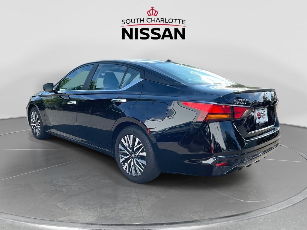 Used 2025 Nissan Altima 2.5 SV Sedan