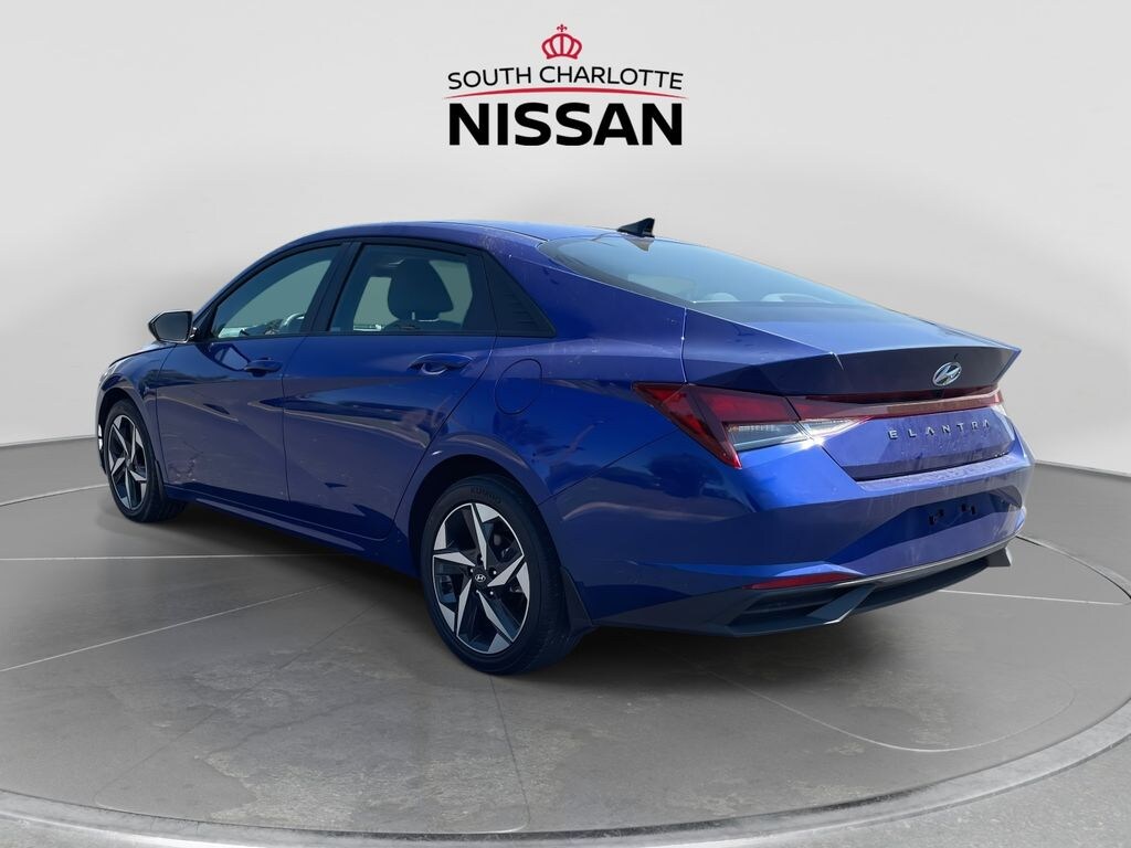 Used 2023 Hyundai Elantra SEL Sedan