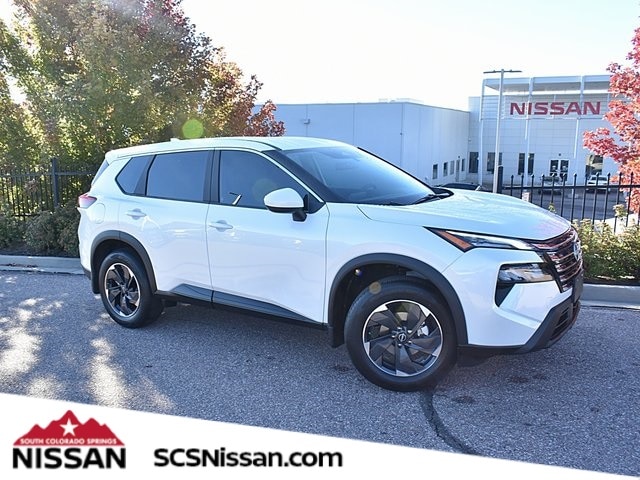 2026 Nissan Rogue SV's photo