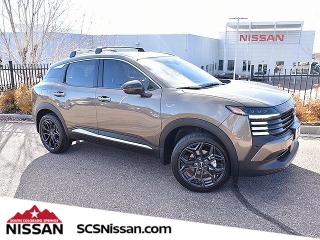 2026 Nissan KICKS SR AWD's photo