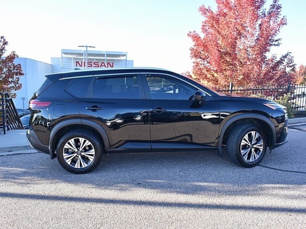 Used 2023 Nissan Rogue SV SUV