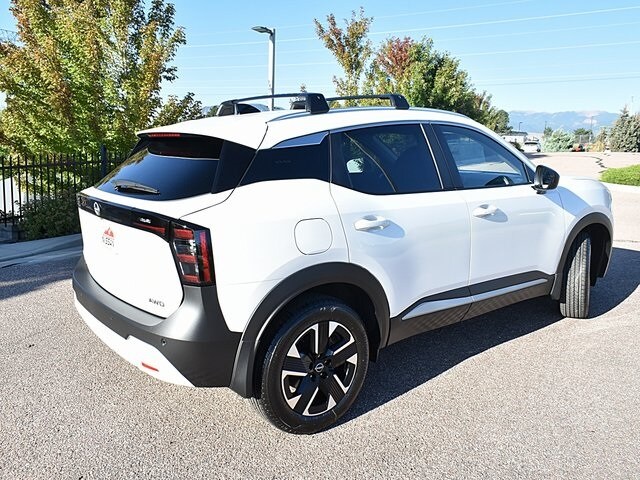 2026 Nissan Kicks SV photo 3