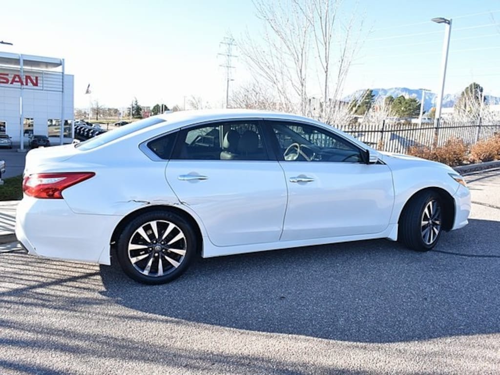 Used 2016 Nissan Altima 2.5 SL Sedan