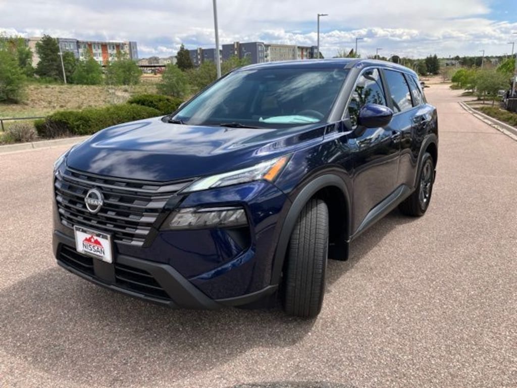 New 2026 Nissan Rogue SV SUV