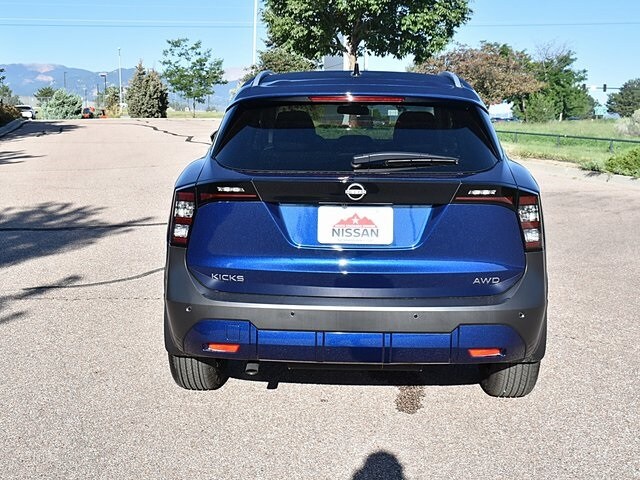 2026 Nissan Kicks SV photo 4
