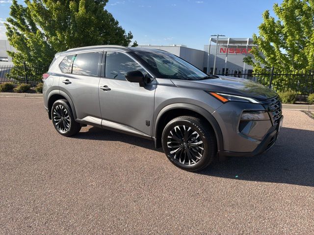 2026 Nissan Rogue Dark Armor AWD's photo