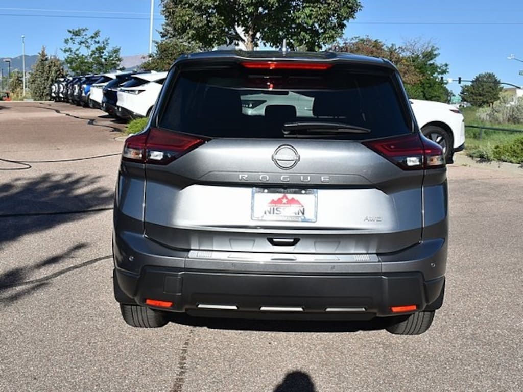 New 2026 Nissan Rogue SV SUV
