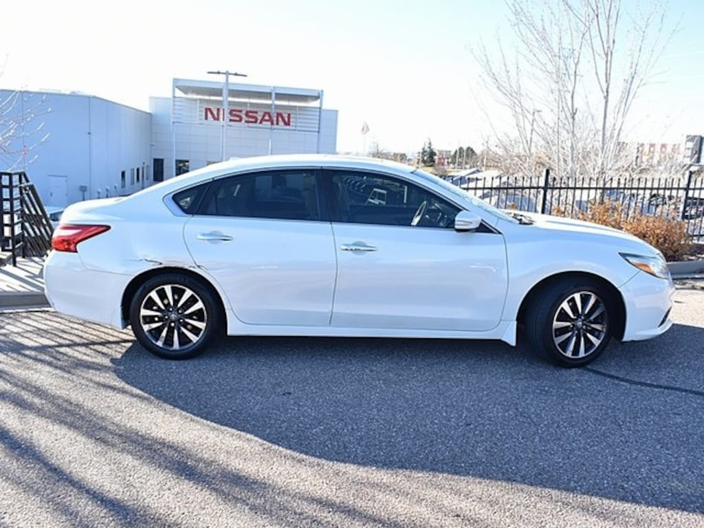 Used 2016 Nissan Altima 2.5 SL Sedan