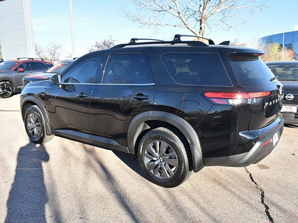 New 2025 Nissan Pathfinder SV SUV