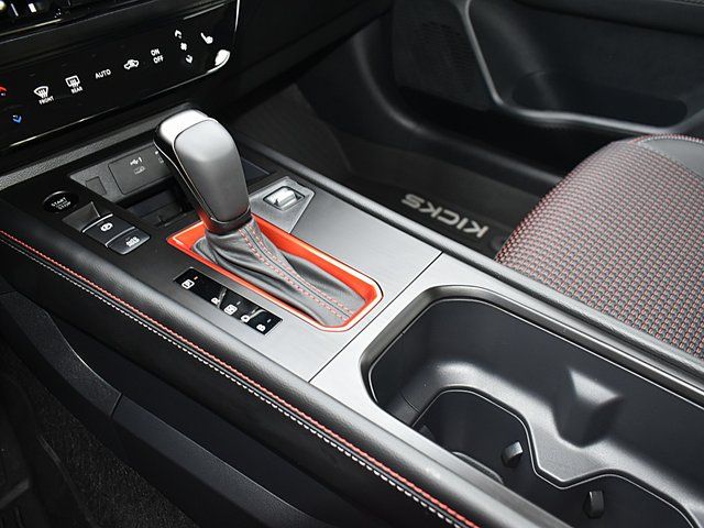 2026 Nissan KICKS SR AWD - Photo 17