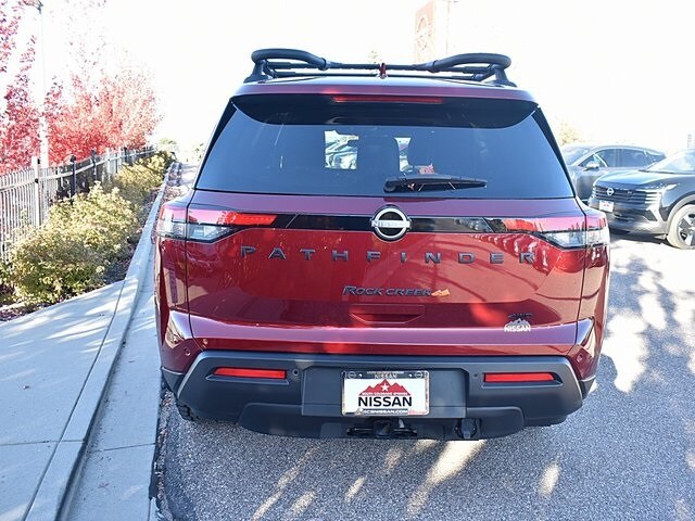 2025 Nissan Pathfinder Rock Creek photo 3