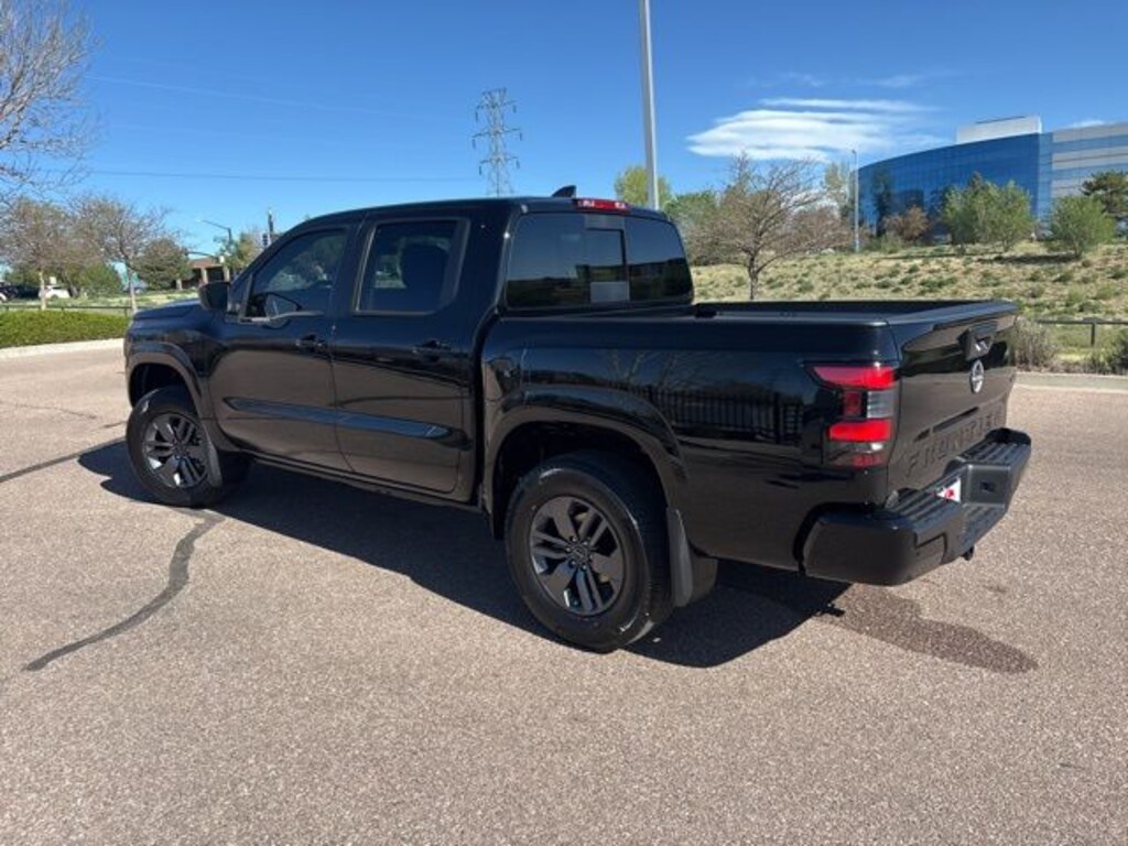 New 2026 Nissan Frontier SV Truck Crew Cab