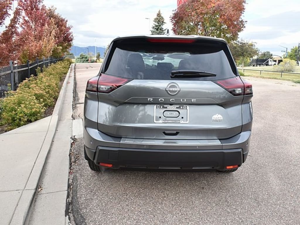 New 2026 Nissan Rogue SV SUV