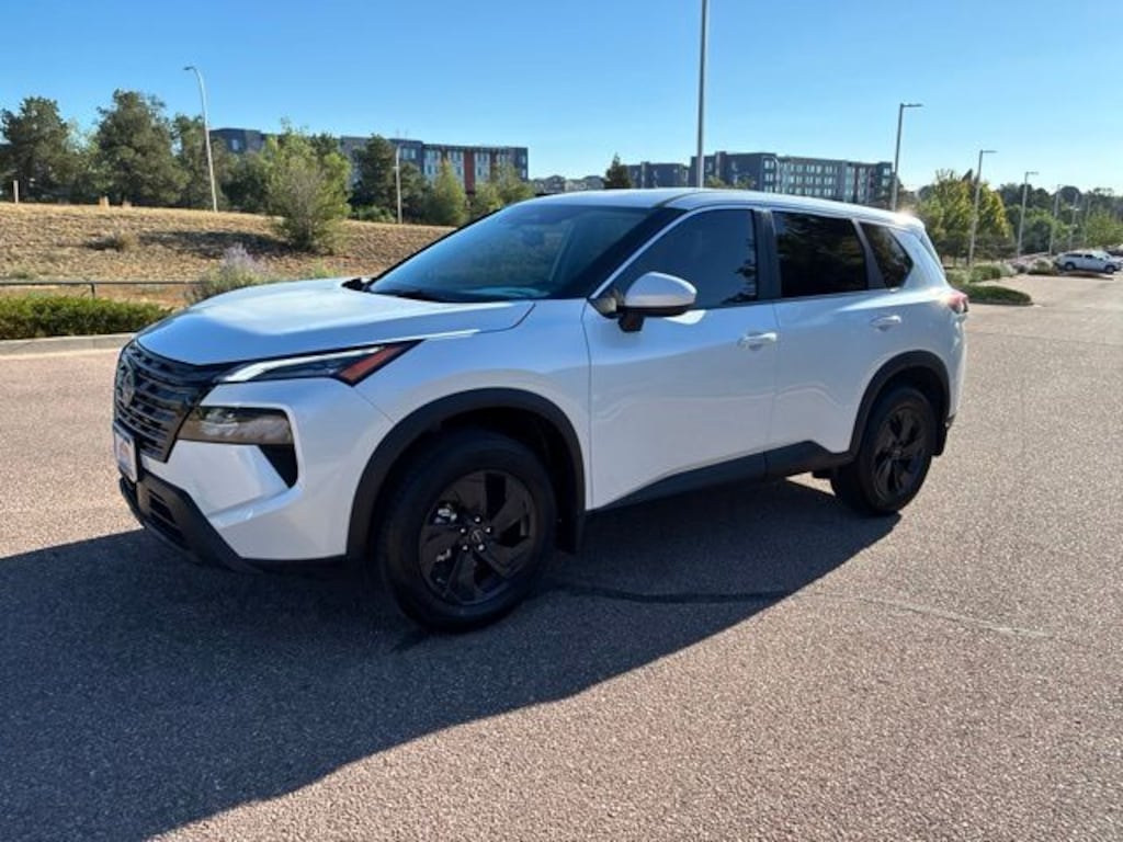 New 2026 Nissan Rogue SV SUV