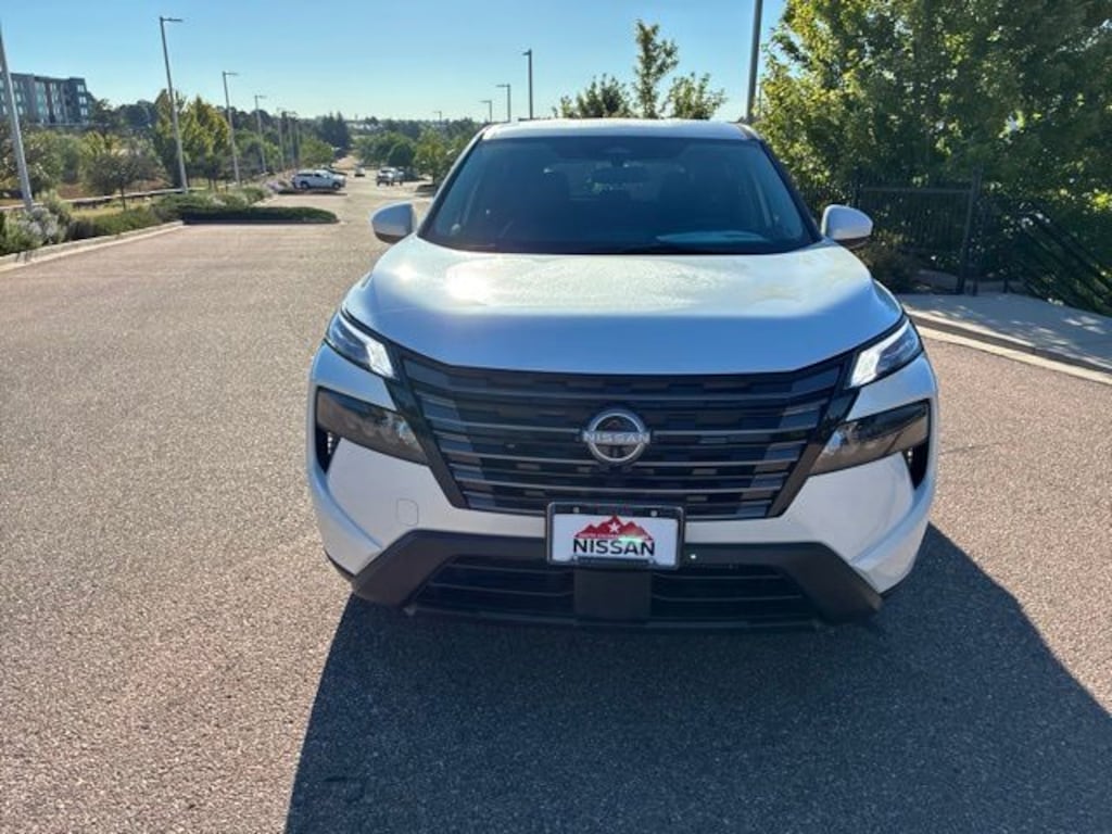 New 2026 Nissan Rogue SV SUV