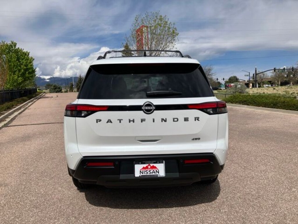 New 2026 Nissan Pathfinder SV SUV