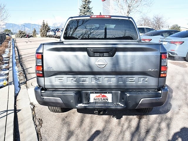 2025 Nissan Frontier SV photo 4