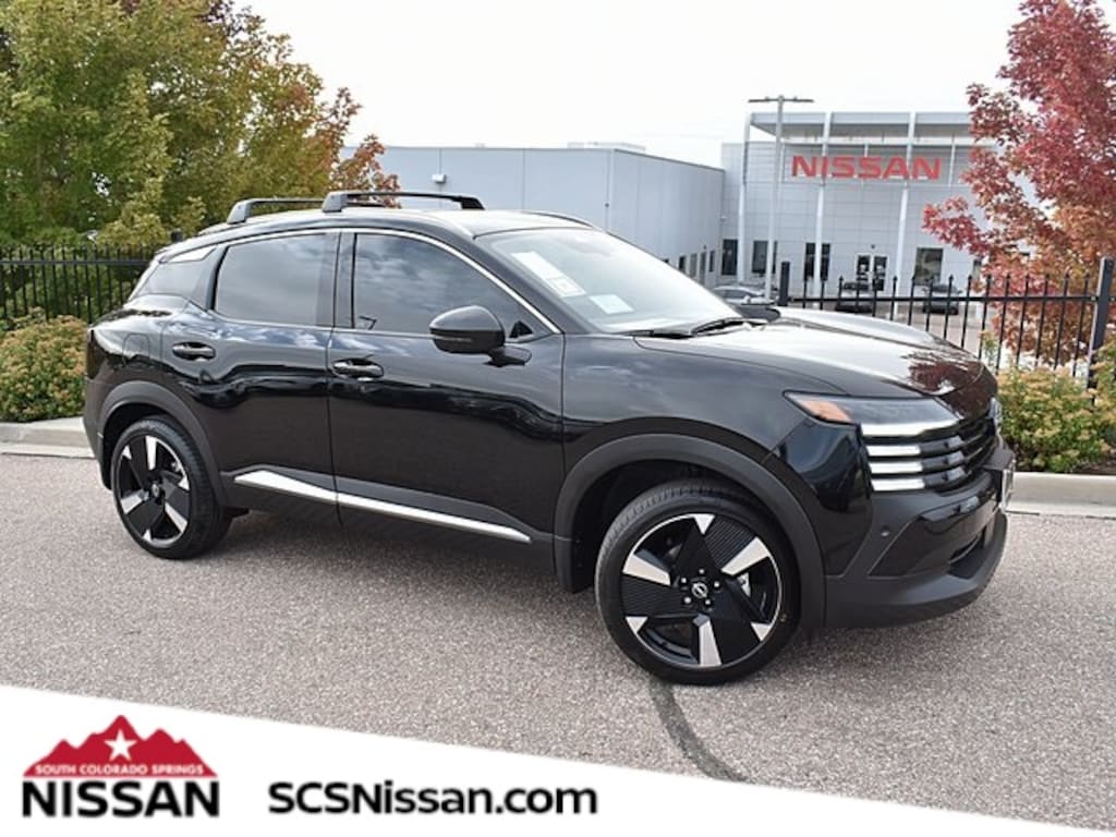 New 2026 Nissan Kicks SR SUV