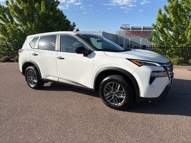 2024 Nissan Rogue S AWD's photo