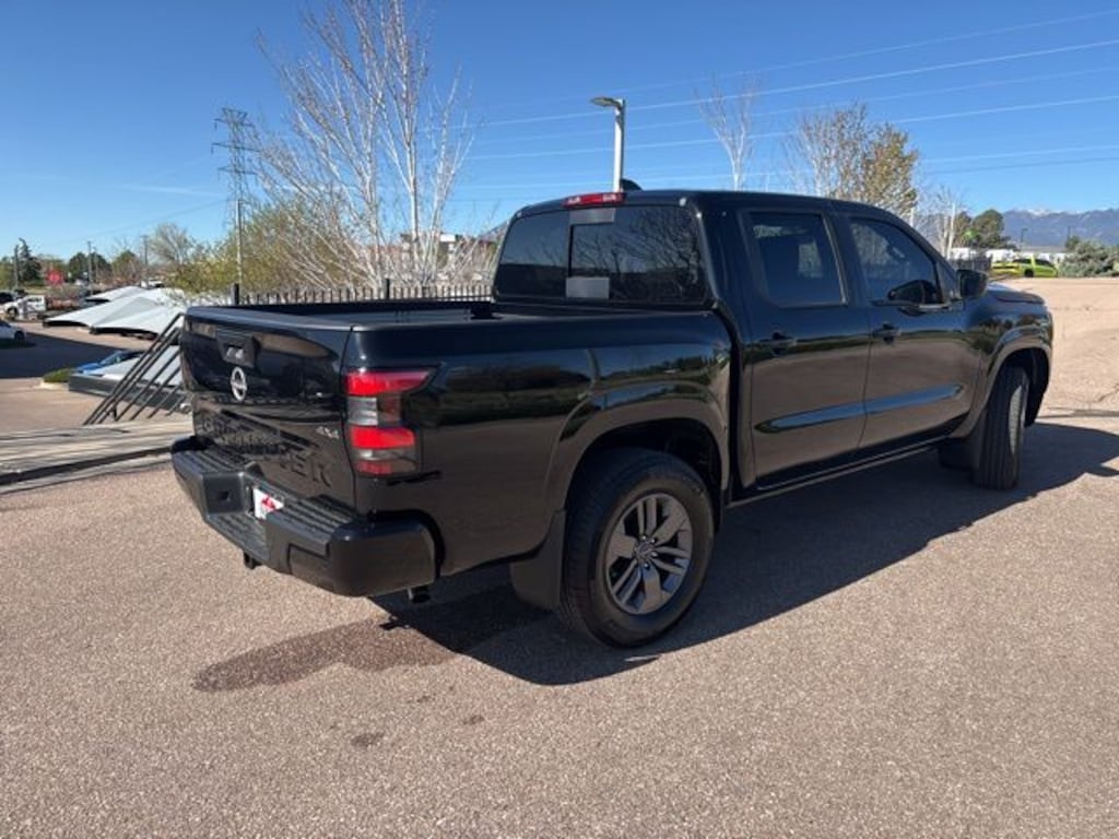New 2026 Nissan Frontier SV Truck Crew Cab