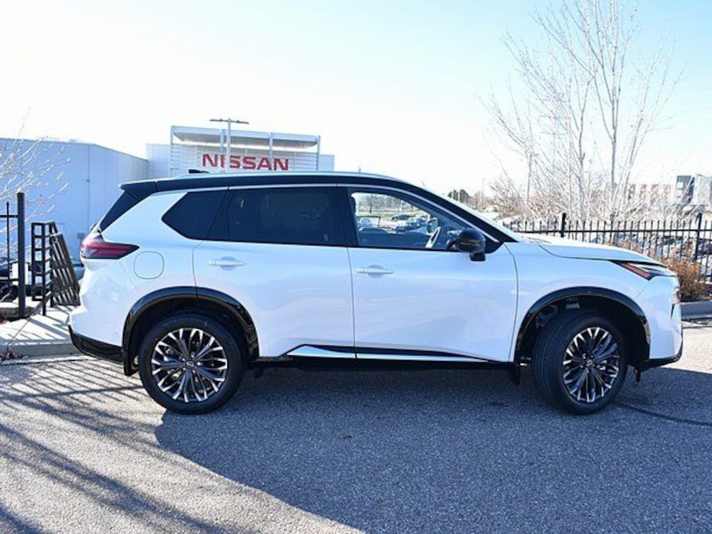 New 2026 Nissan Rogue Platinum SUV