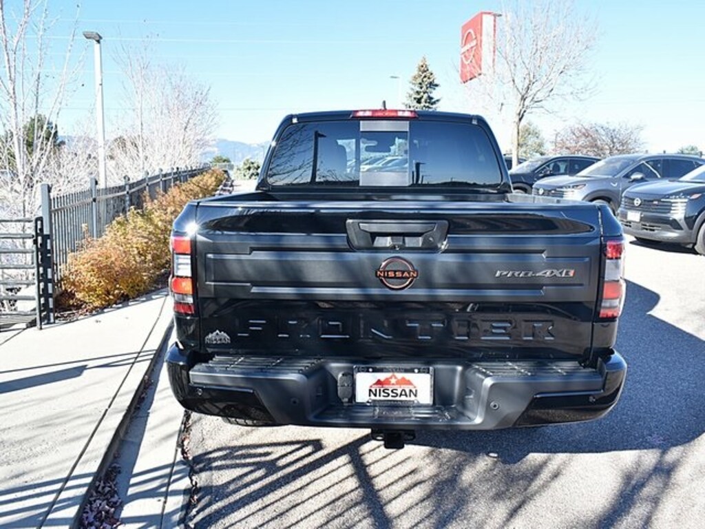 New 2026 Nissan Frontier PRO-4X w/R Package Truck Crew Cab