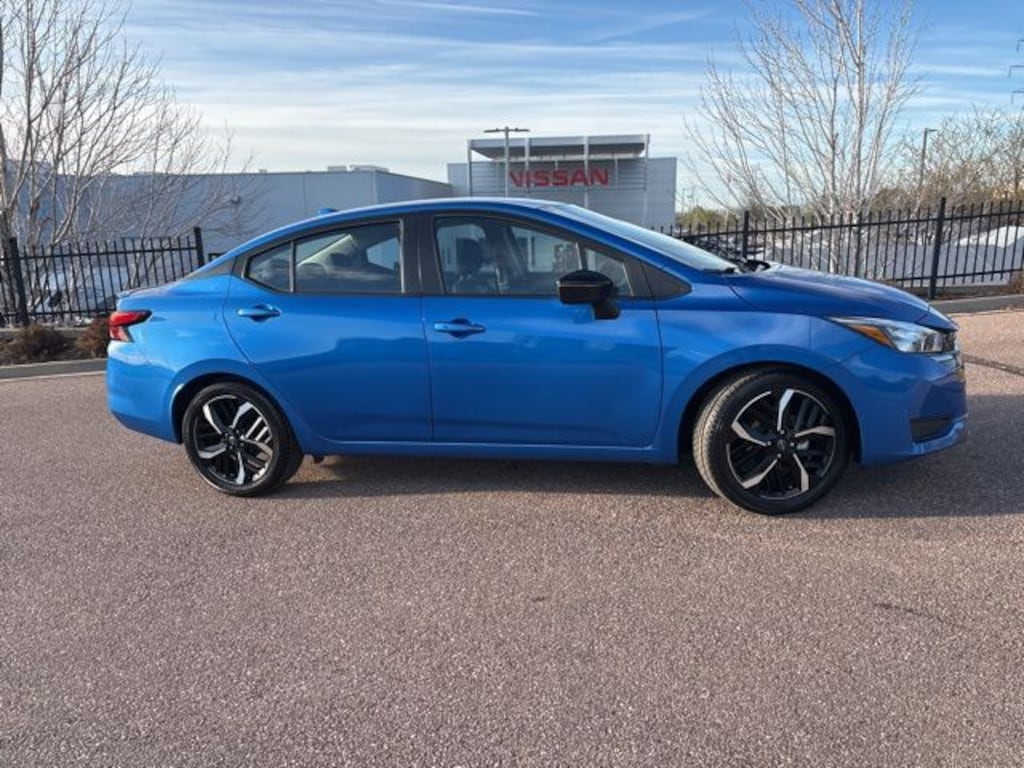 Used 2023 Nissan Versa 1.6 SR Sedan