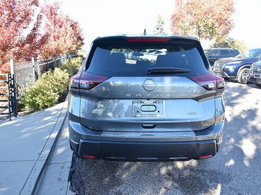New 2026 Nissan Rogue SV SUV