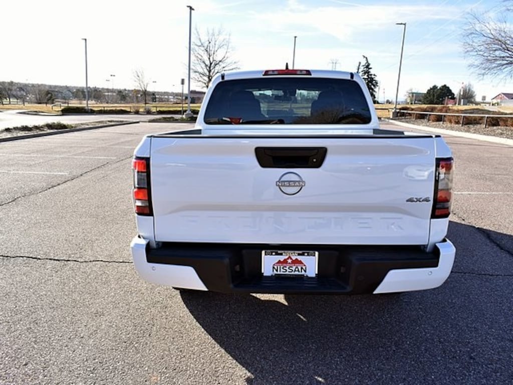 New 2025 Nissan Frontier SV Truck Crew Cab