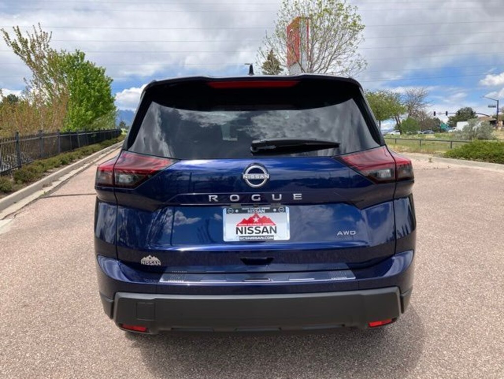 New 2026 Nissan Rogue SV SUV