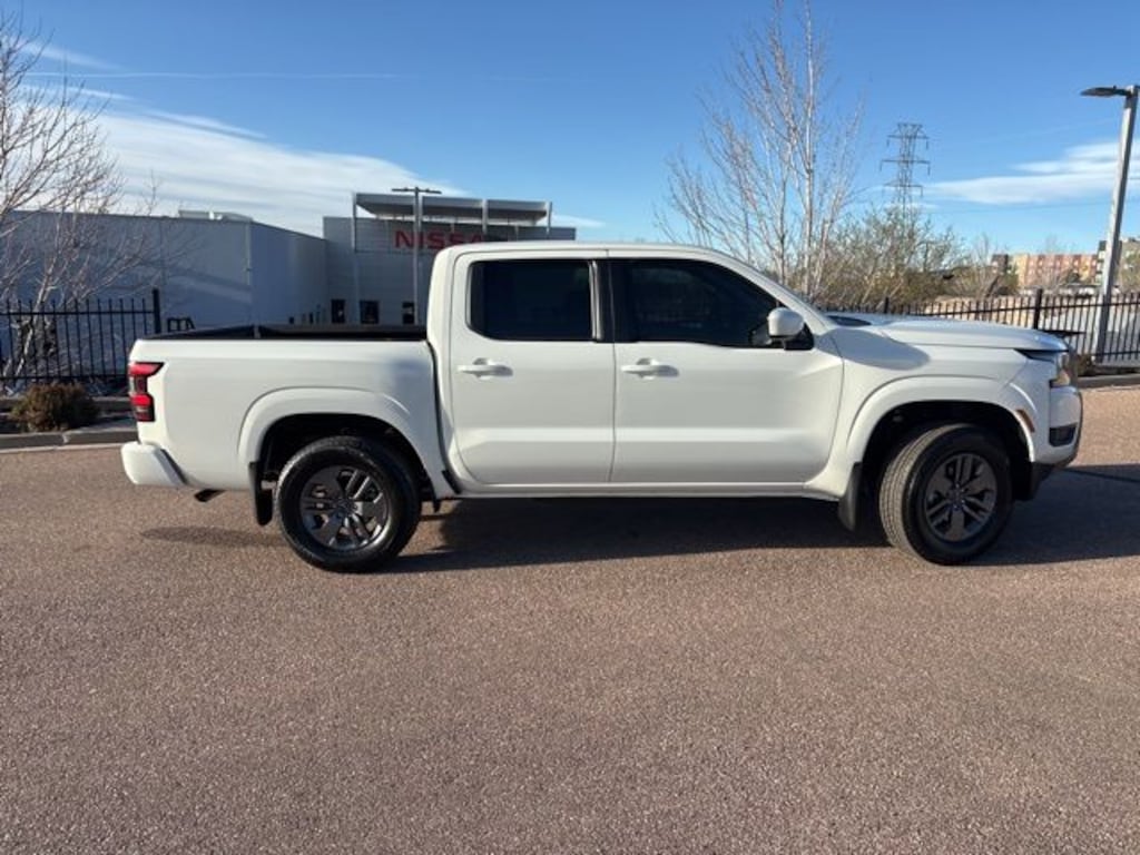 New 2026 Nissan Frontier SV Truck Crew Cab
