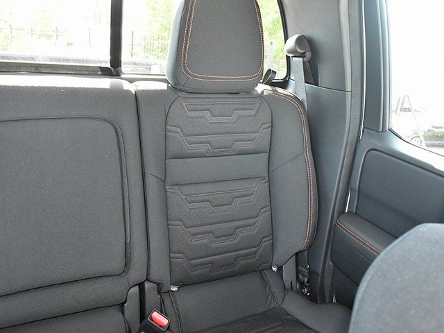 2025 Nissan Frontier PRO-4X - Photo 14